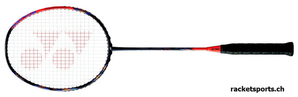 Yonex Astrox 77 Pro - blitzschnelles Angriffsracket incl. Wunschbesaitung