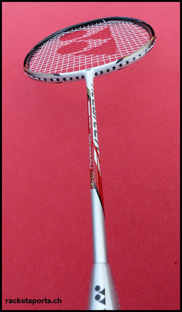 Yonex Nanoray 20 / agiles, druckvolles Allrounderracket