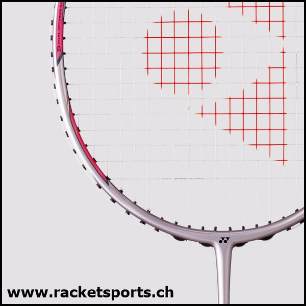 Yonex Duora 6 - Das speziell auf Damen abgestimmte Racket von Yonex