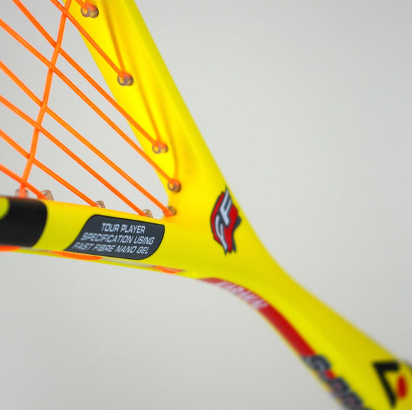 KARAKAL S Pro Elite -  Racket mit enormer Beschleunigung!