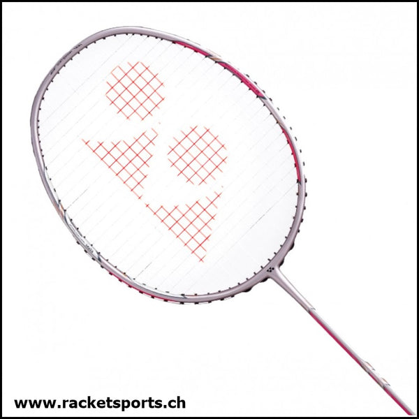 Yonex Duora 6 - Das speziell auf Damen abgestimmte Racket von Yonex